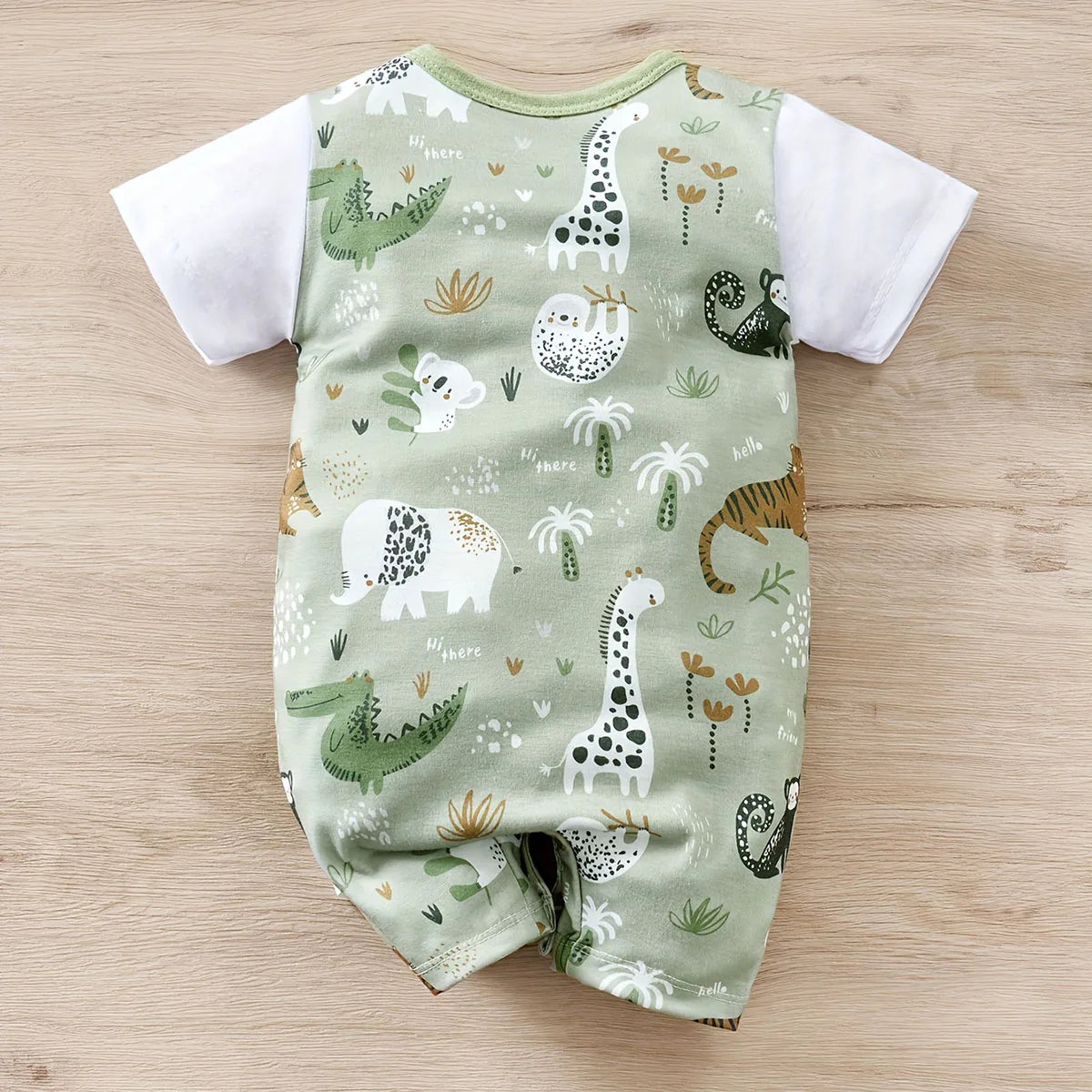 Adorable Jungle Print Baby Romper – Soft & Stylish Outfit