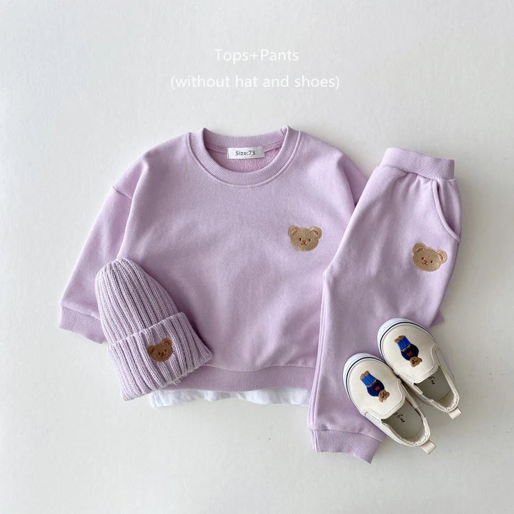 Chic Baby Bear Tracksuit – Soft 2-Piece Fall Outfit Set