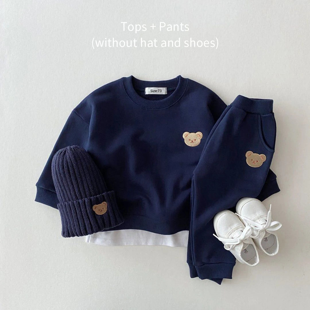 Chic Baby Bear Tracksuit – Soft 2-Piece Fall Outfit Set