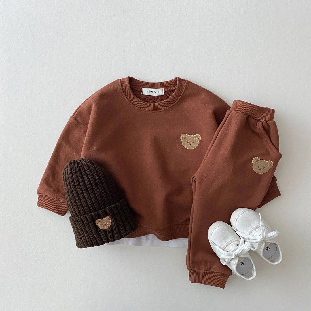 Chic Baby Bear Tracksuit – Soft 2-Piece Fall Outfit Set