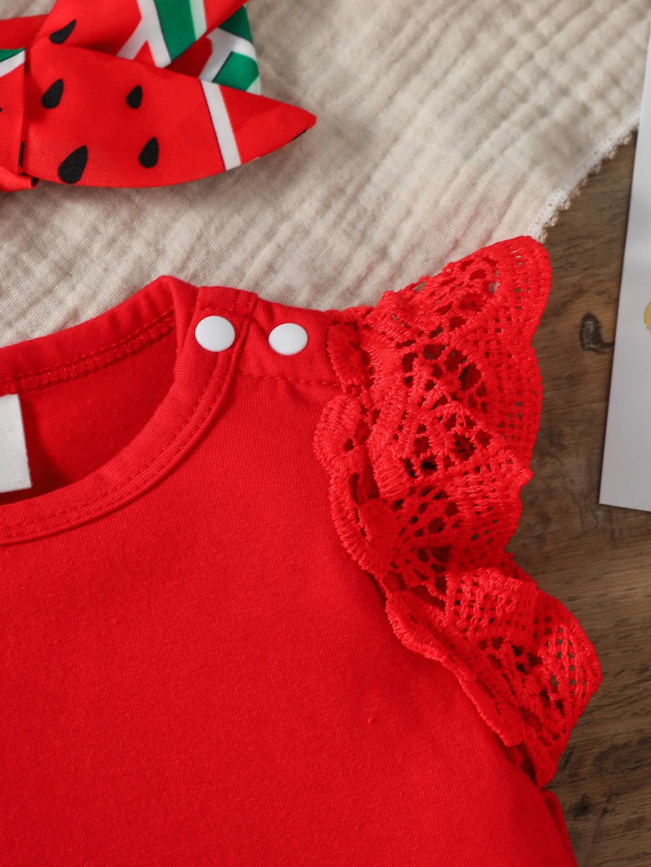 Vibrant Girls Red Summer Sleeveless Set with Skirt & Bow
