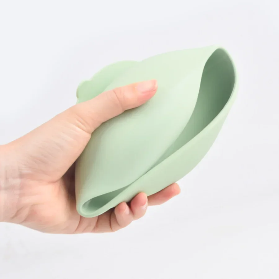 Worry-free Bowl with Suction + Spoon