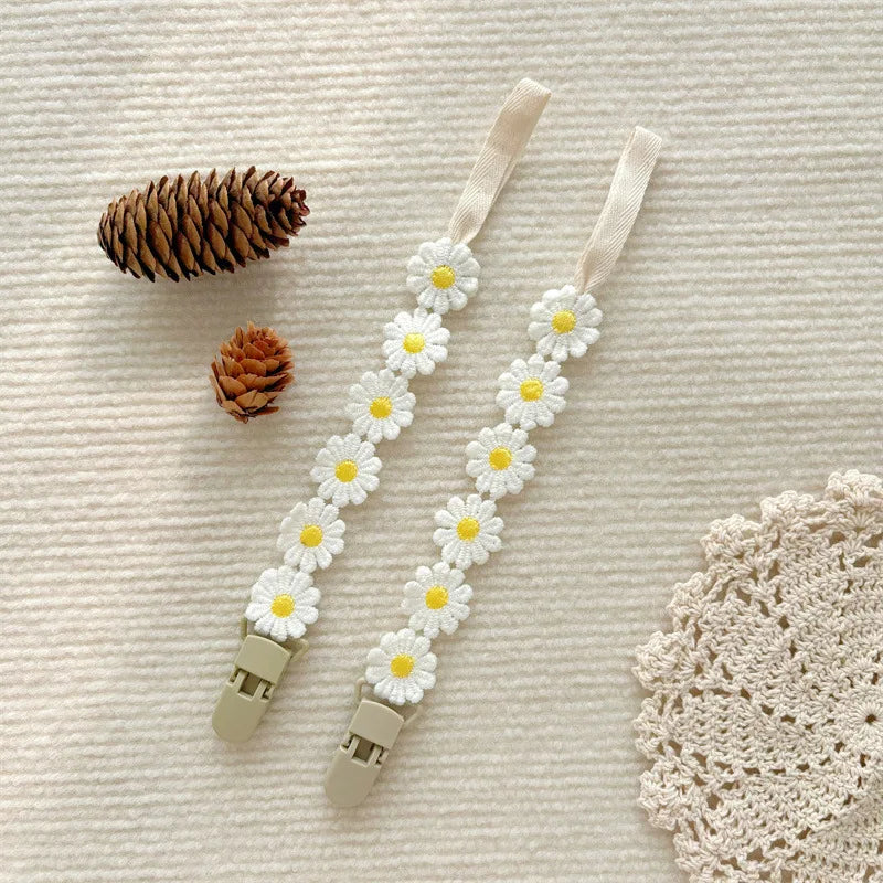 Little Daisy Baby Pacifier Clips Pacifier Chain Nipple Bracket Holder for Nipples Toddler Girl Baby Shower Gift Baby Accessories