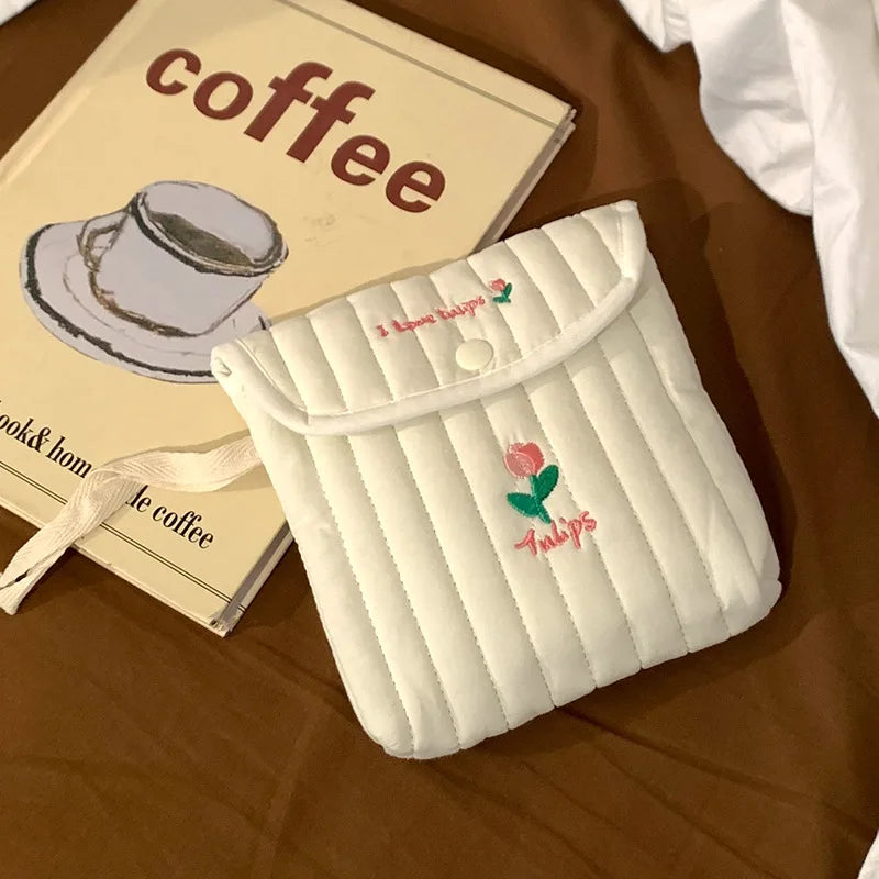 Cute Quilted Towel Storage Bag