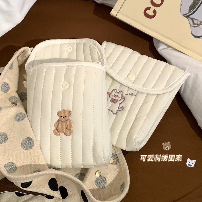 Cute Quilted Towel Storage Bag