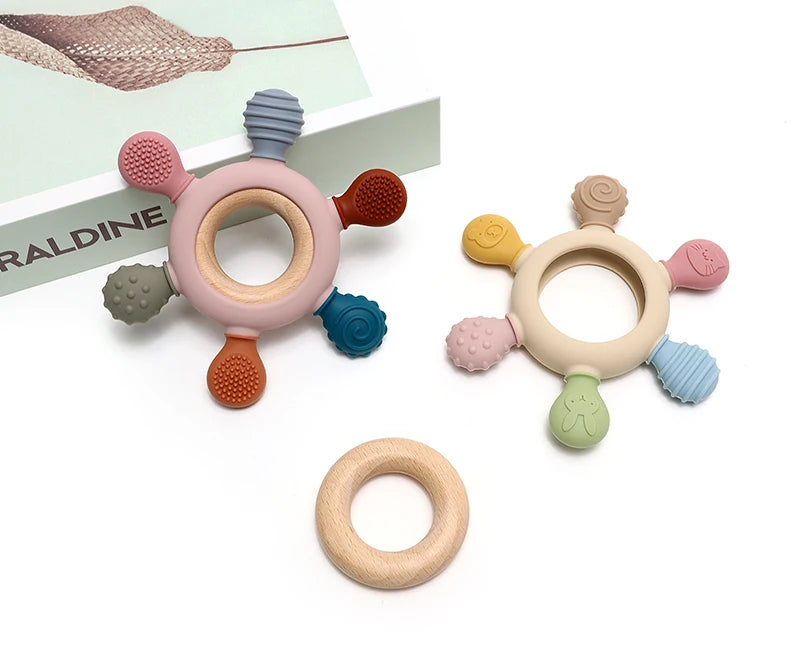 Color Kids Silicone Baby Toys Rudder Shape Wooden Ring Teether Toys Infant Chewing Nursing Toy Newborn Molar Baby Accessories