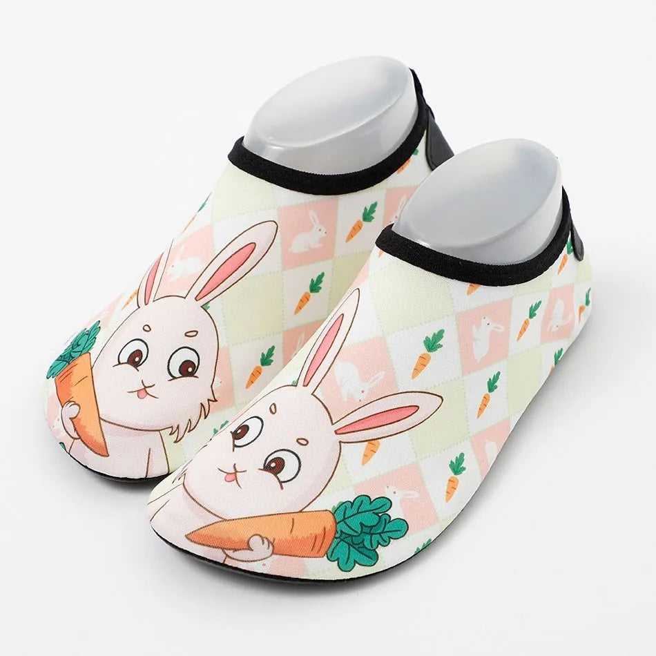 Vibrant Kids Beach Shoes – Lightweight Fun for Water Adventures