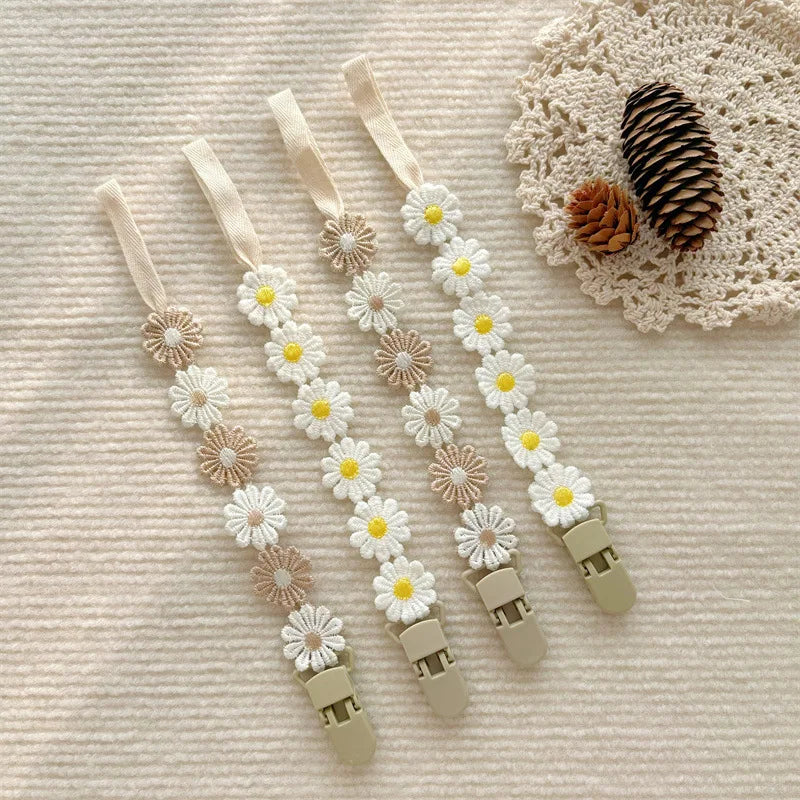 Little Daisy Baby Pacifier Clips Pacifier Chain Nipple Bracket Holder for Nipples Toddler Girl Baby Shower Gift Baby Accessories