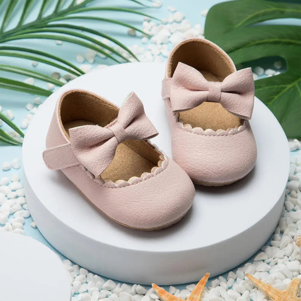Elegant Baby Girl Walking Shoes – Stylish First Steps