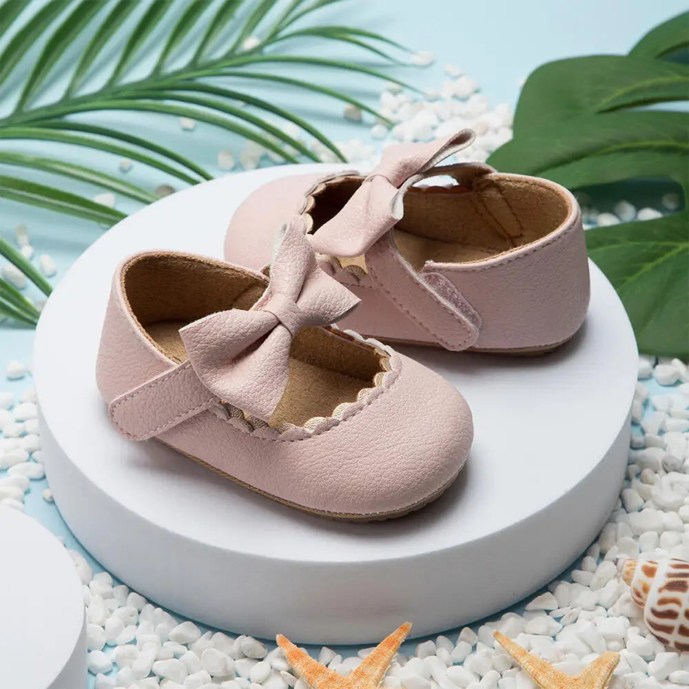Elegant Baby Girl Walking Shoes – Stylish First Steps