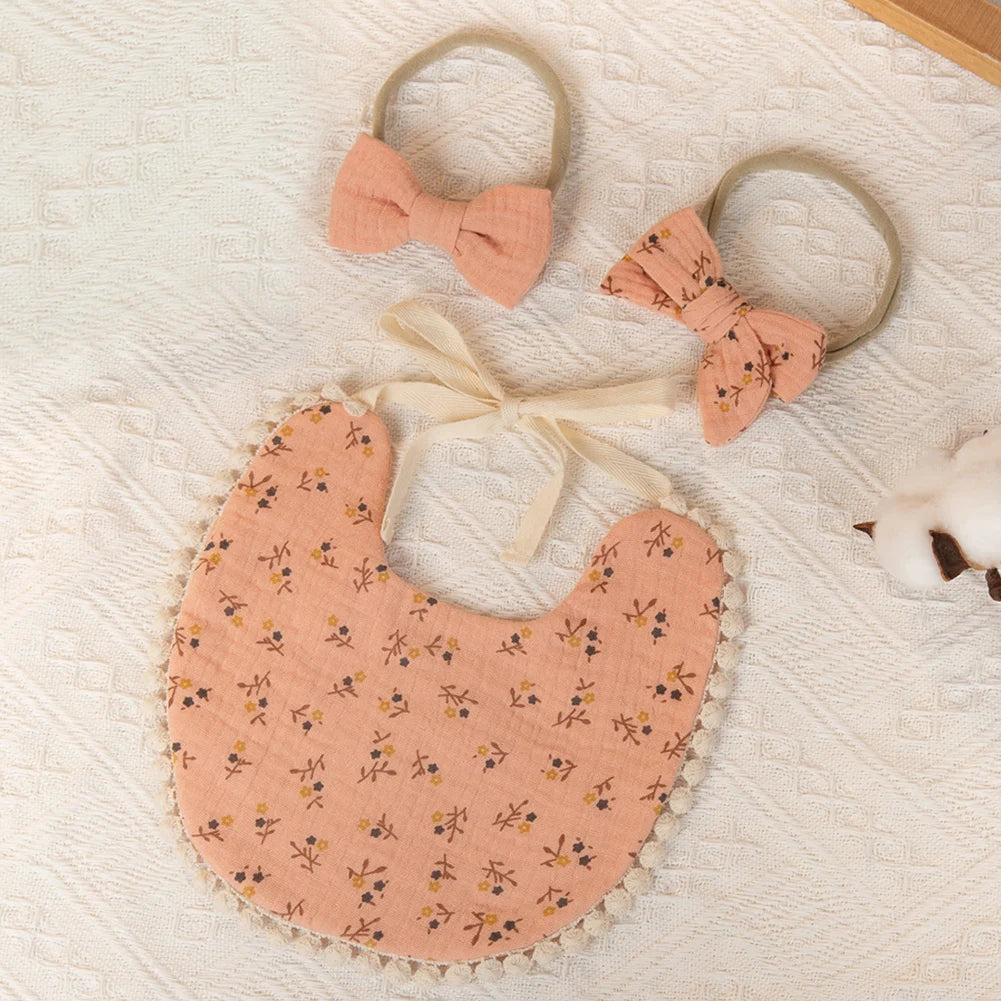 Stylish Baby Bibs Set – Soft, Absorbent & Adorable Designs