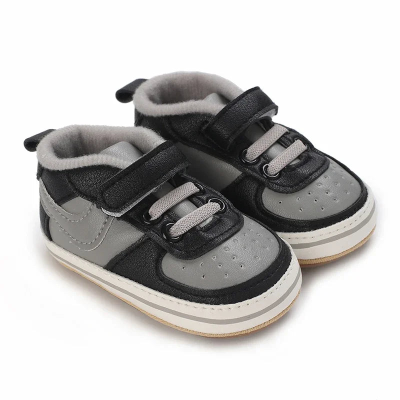 Stylish Nike Sport Shoes for Kids – Comfy & Durable Fit