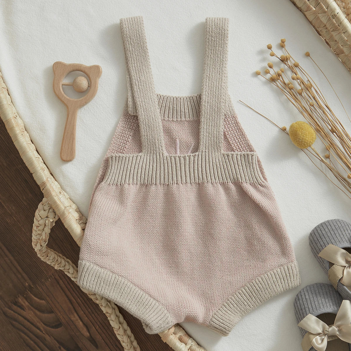 Adorable Pink Knitted Romper for Babies – Soft & Stylish