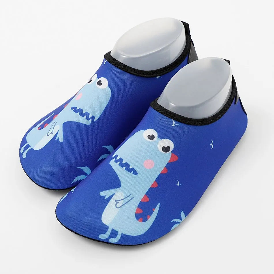 Vibrant Kids Beach Shoes – Lightweight Fun for Water Adventures