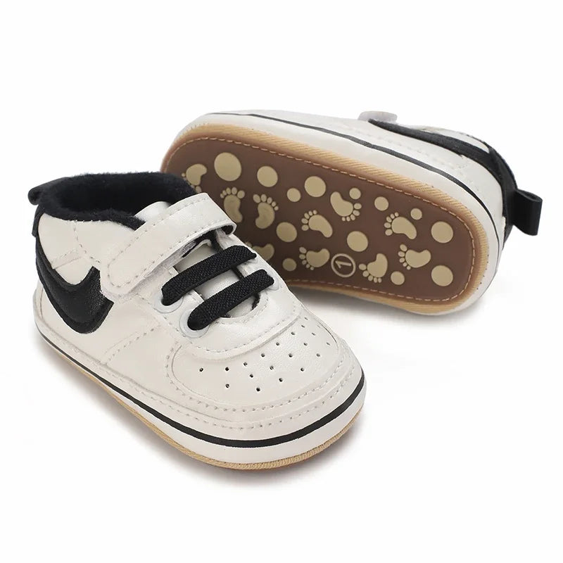 Stylish Nike Sport Shoes for Kids – Comfy & Durable Fit