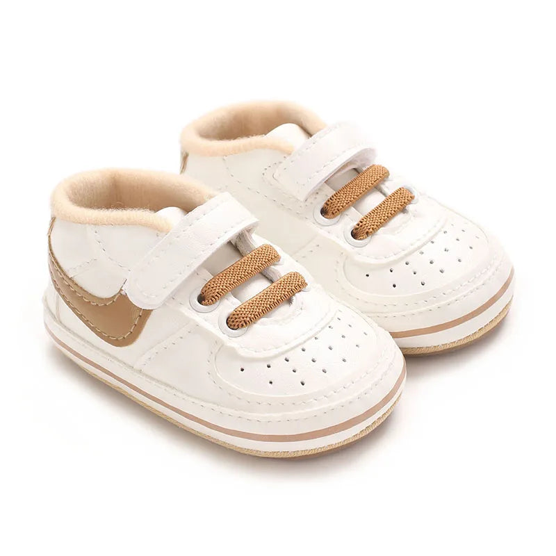 Stylish Nike Sport Shoes for Kids – Comfy & Durable Fit