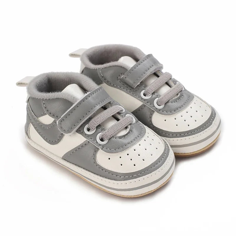 Stylish Nike Sport Shoes for Kids – Comfy & Durable Fit